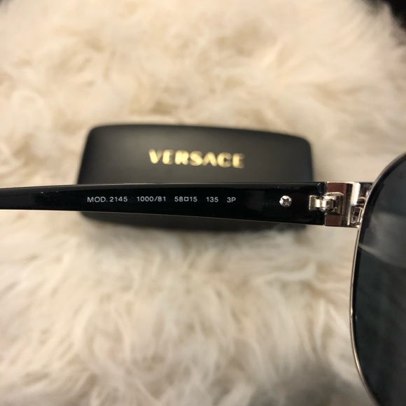Versace polarized sunglasses - Picture 6 of 7